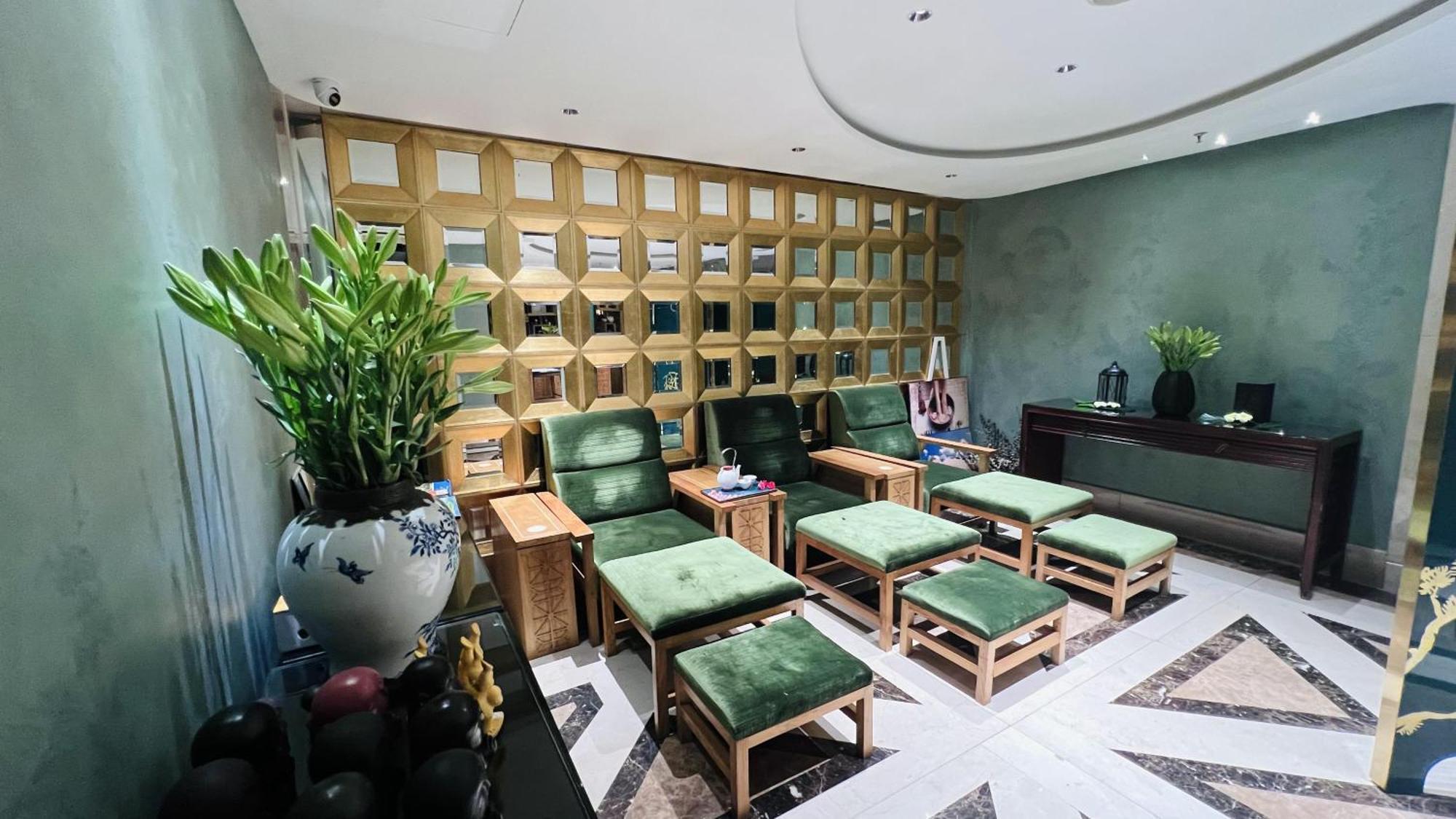Golden Silk Boutique Hotel Hanoi Buitenkant foto